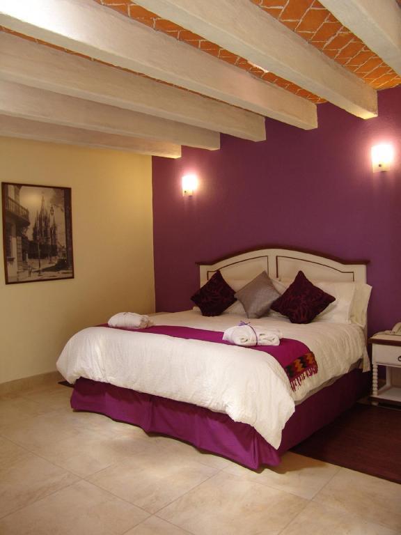 Casa Del Tio Hotel Boutique San Miguel de Allende Room photo A bedroom at the hotel